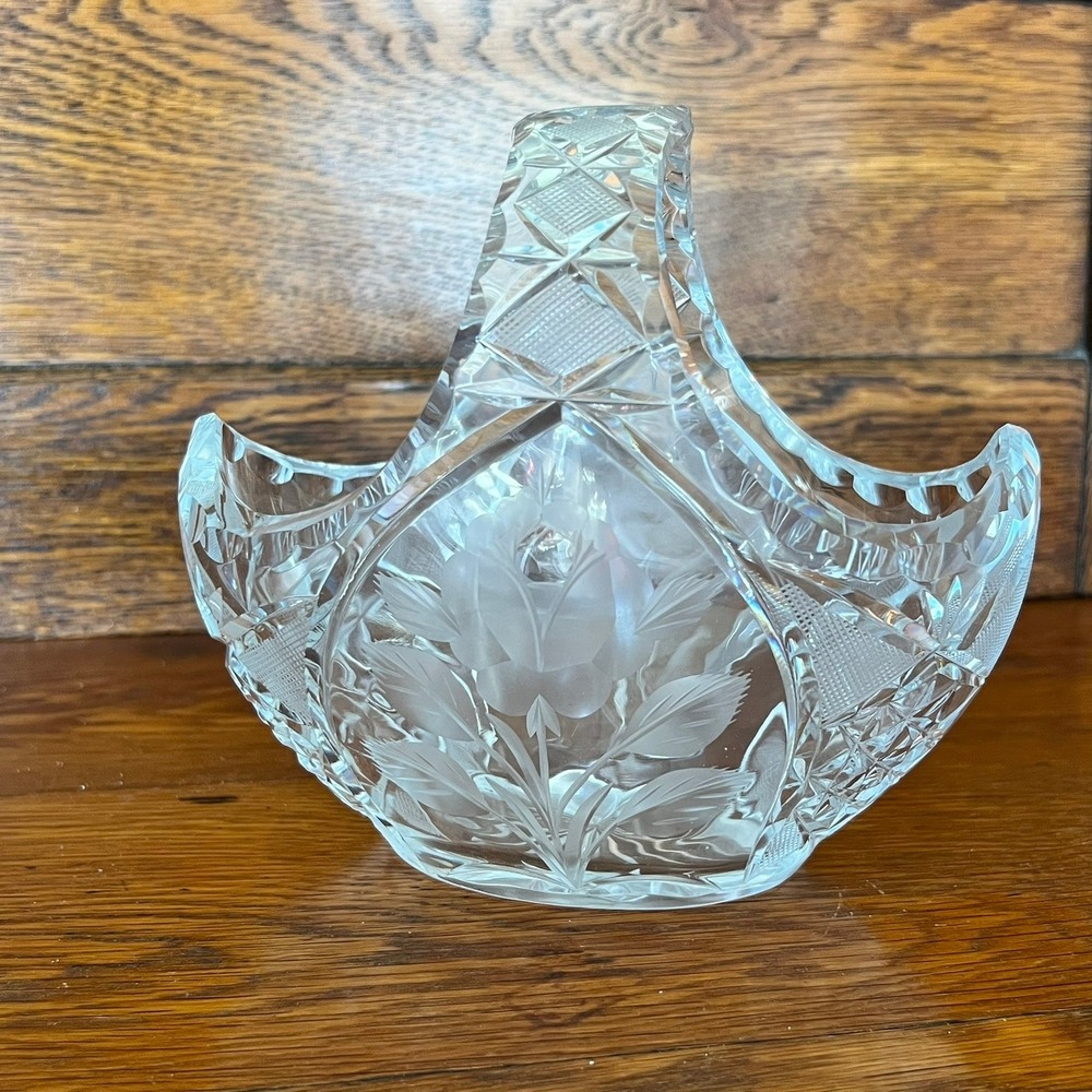 Vtg Deep Hand-Cut 24 Pct Lead Crystal Poland Germany Basket Etched Rose Diamond